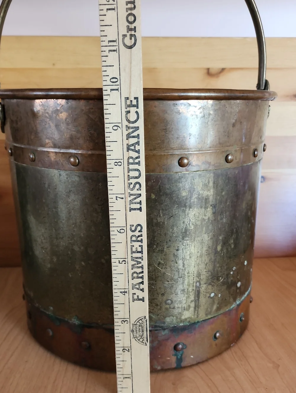 Antigue English Copper & Brass Jardiniere Bucket.